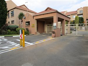 2 Bed Apartment in Bedfordview