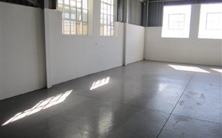 318 m² Industrial space in Barbeque Downs
