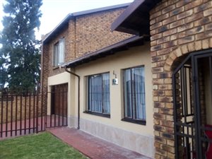 4 Bed House in Reiger Park