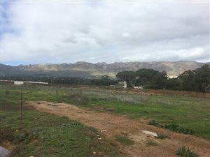 1.5 ha Land available in Sir Lowrys Pass