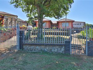 3 Bed House in Woodlands