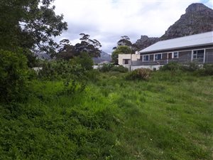 660 m² Land available in Kleinmond