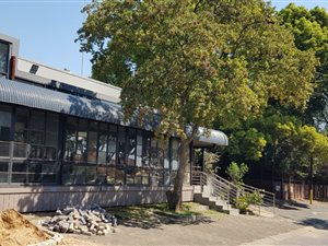 150 m² Retail Space in Silvamonte