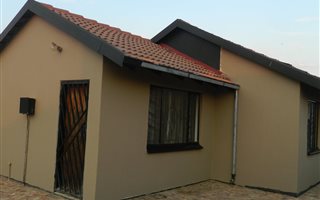 3 Bedroom House in Doornkop