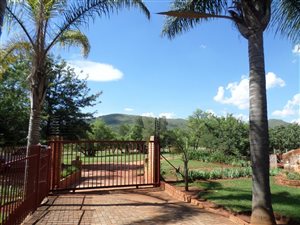 3.6 ha Farm in Mooinooi