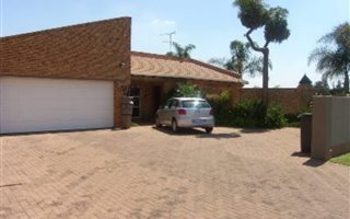 3 Bedroom House in Sonneveld