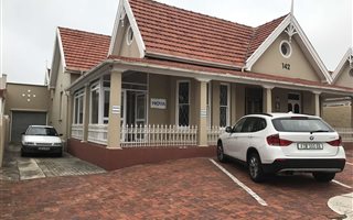 200 m² Office Space in Mill Park