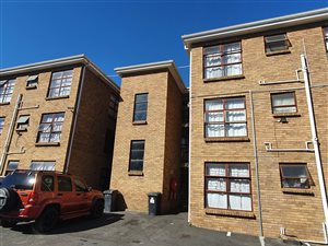 2 Bed Apartment in Ferndale