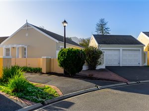 3 Bed House in Bizweni