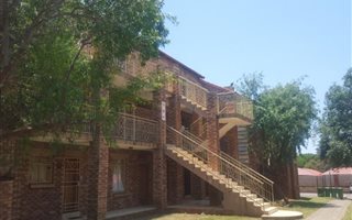 Studio Apartment in Karen Park