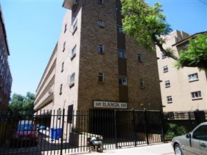 2 Bed Flat in Pretoria West