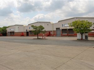 21768 m² Industrial space in Alrode