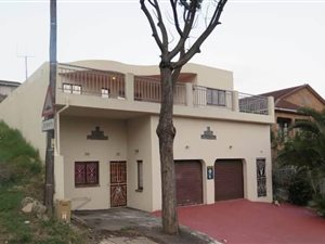 4 Bedroom House in Newlands West