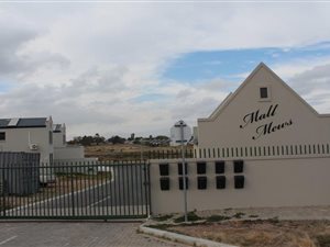 468 m² Land available in Hospital Hill