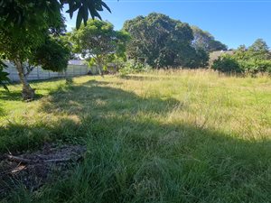 1740 m² Land available in Glenmore