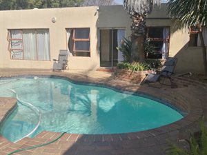 4 Bed House in Primrose