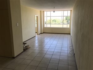 1.5 Bed Apartment in Pretoria Gardens