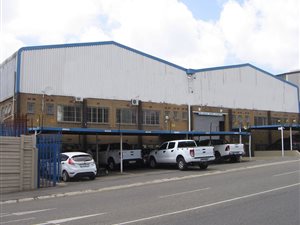 1400 m² Commercial space in Delville