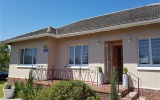 3 Bedroom House in Thornton