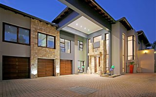 5 Bedroom House in Bedfordview