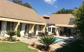 3 Bedroom House in Silver Lakes Golf Estate
