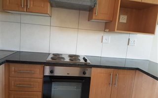 2 Bedroom Simplex in Wild En Weide