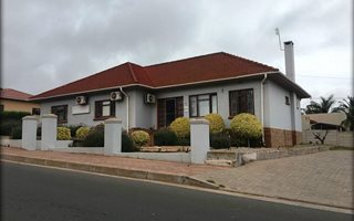 180 m² Commercial space in Vredenburg