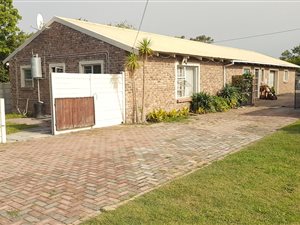 5 Bedroom House in Charlo