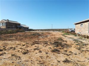 559 m² Land available in Strandfontein
