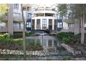 2 Bed Apartment in Somerset West Central
