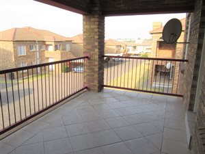 2 Bed Apartment in Erand Gardens