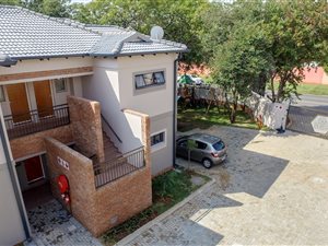 2 Bed Apartment in Victory Park