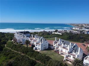 2 Bed Apartment in St Francis Bay