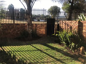 3 Bed Duplex in Monument Park