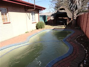2 Bed House in Vanderbijlpark CW5