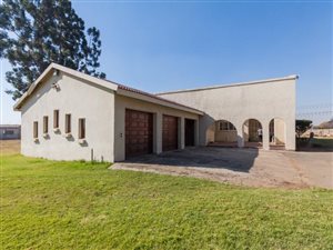 2 ha Farm in Glendonald AH