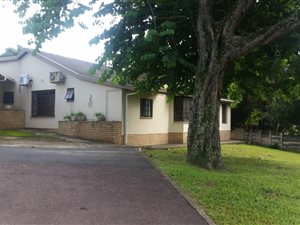 4 Bed House in Cowies Hill Park