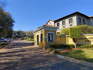 600 m² Commercial space in Bryanston