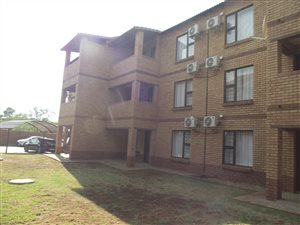 2 Bed Flat in Onverwacht