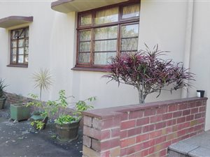 2 Bed Flat in Scottburgh Central