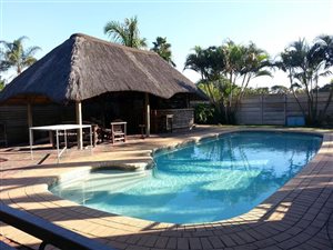 6 Bedroom House in Arboretum