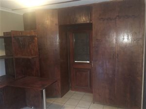 1 Bed House in Fontainebleau
