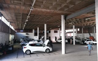 4000 m² Commercial space in Greyville