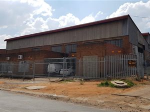 1325 m² Industrial space in Alberton