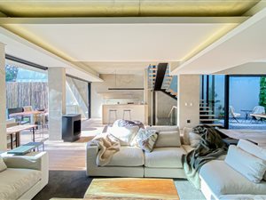 3 Bed Townhouse in Hyde Park