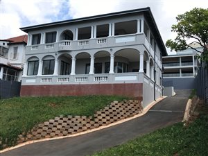 4 Bed House in Morningside