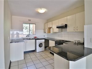 2 Bed Townhouse in Primrose Hill