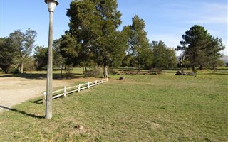 5726 m² Land available in Old Place