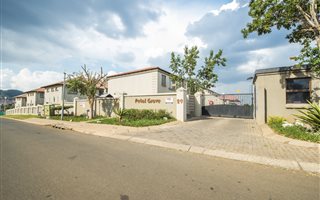 2 Bedroom Apartment in Meyersdal