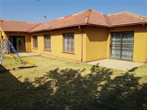 4 Bed House in Johannesburg Central and CBD